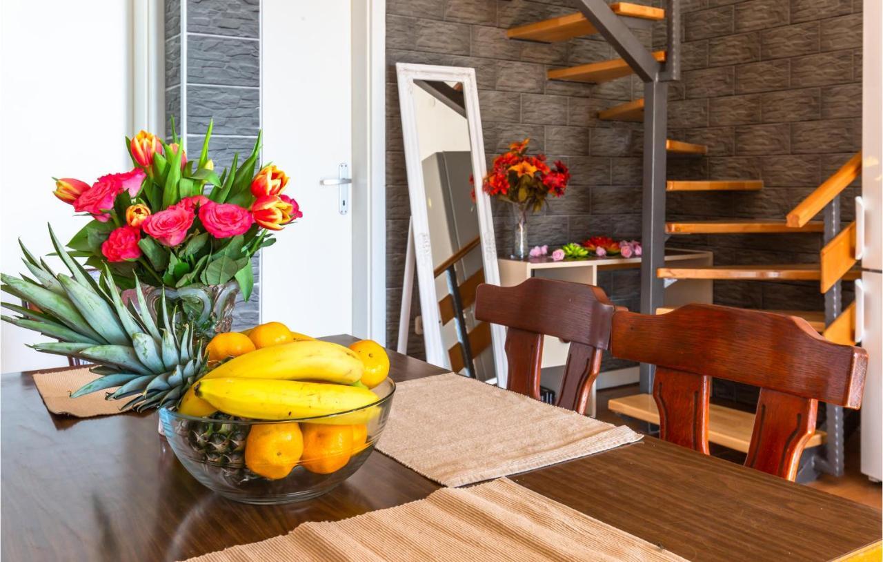 Lovely Home In Makarska With Wifi Exteriér fotografie